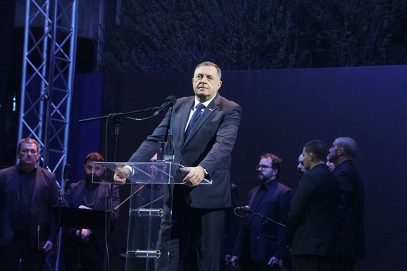 Dodik o odluci Ustavnog suda BiH: "Ne zanima me šta radi nelegalan sud"