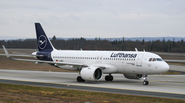 A Lufthansa debreceni járata két év kényszerszünet után indult újra / Fotó: Northfoto