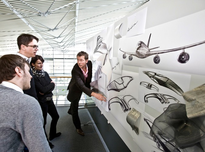 Rzeźba o nazwie Mercedes-Benz Aesthetics No. 2 to idea, która przybrała widzialny kształt.