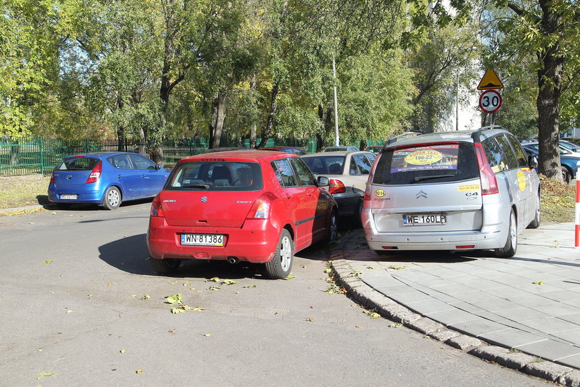 Samochody blokują okolice Mordoru