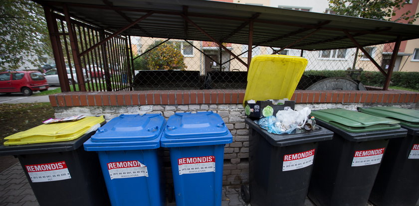 Śmieci znów zalewają Poznań