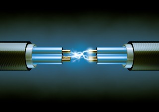 Internet z gniazdka: Jak stworzyć bezpieczną sieć w małej firmie?