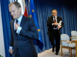 Gradowa chmura nad Platformą