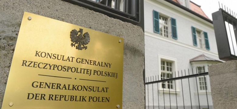 Konflikt w polskim konsulacie w Monachium. Spór, wybory i referendum