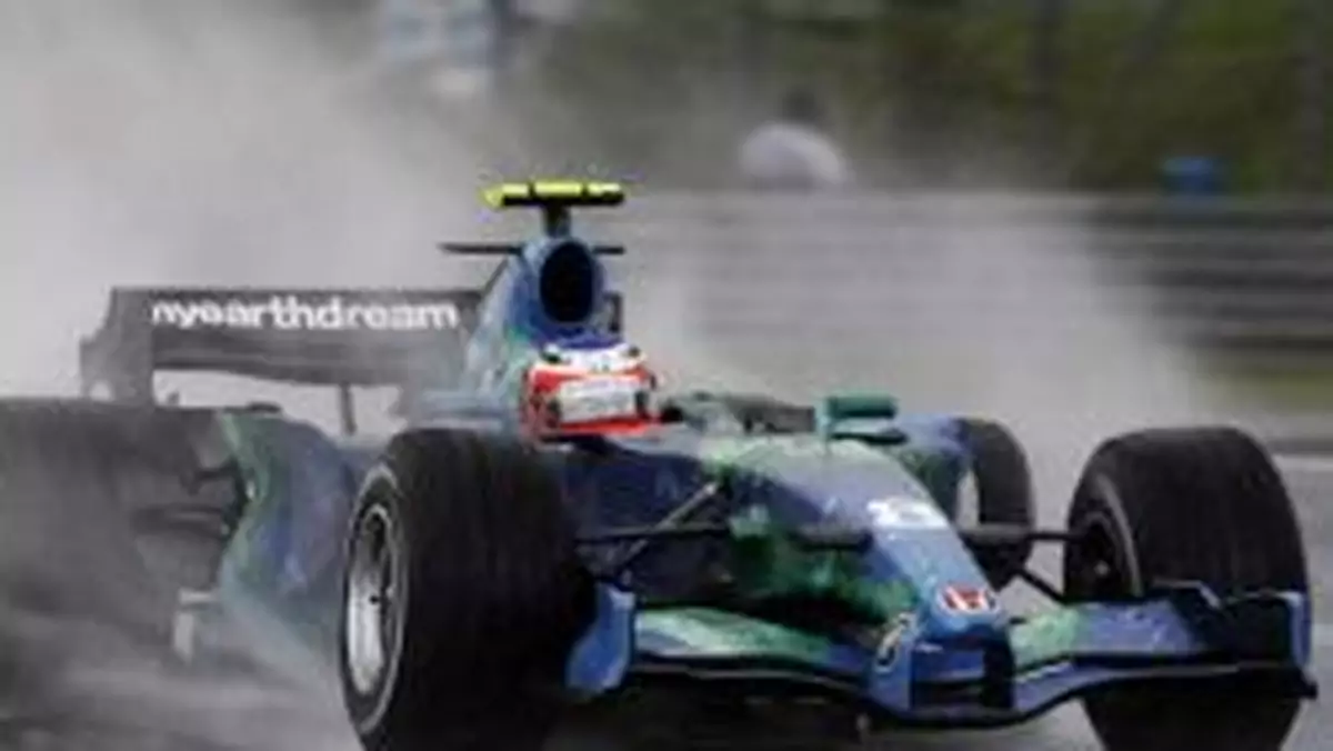 Grand Prix Japonii 2007: Kubica dziesiąty w mokrych kwalifikacjach