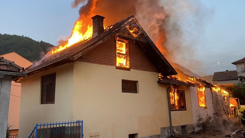 Požar u kući u Priboju