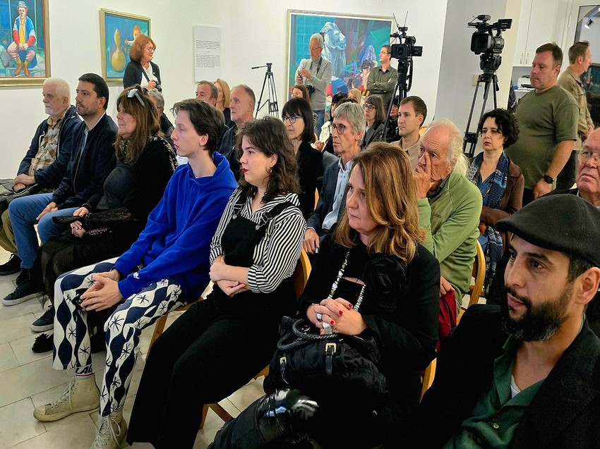 Buduća fondacija koju će osnovati Mićina ćerka i unuka sponzorisaće školovanje mladih slikara