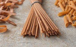 GIS: Toksyny w trzech partiach makaronu żytniego pełnoziarnistego