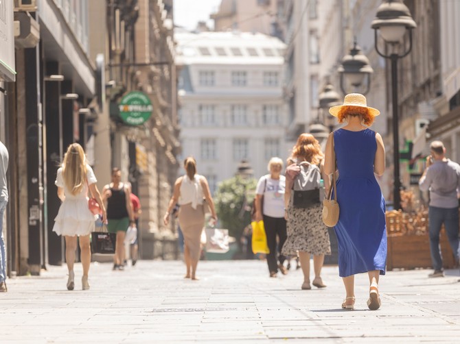 Ovo je svaka kuća u Jugoslaviji imala, a danas se prodaje za 700 dinara