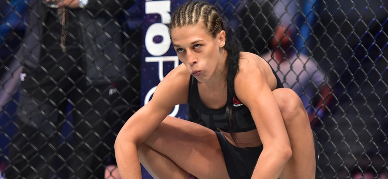 Szok i niedowierzanie! Joanna Jędrzejczyk brutalnie znokautowana na gali UFC 217 [WIDEO]