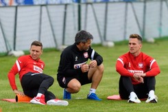 Kontuzja Milika. Piłkarz leci na konsultacje do Barcelony