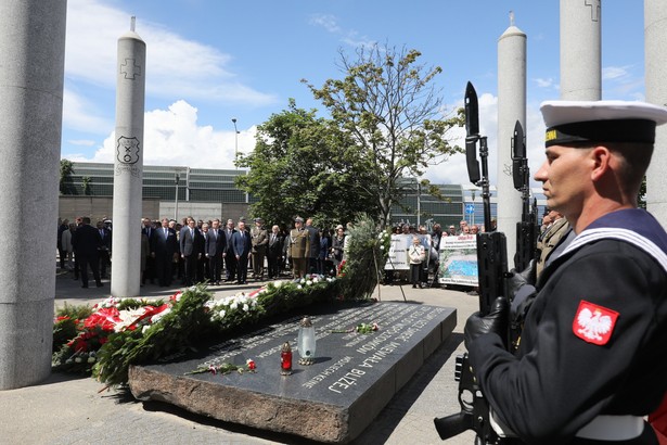 Uroczystości pod pomnikiem 27. Wołyńskiej Dywizji Piechoty AK