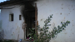 Borzalmas: hagyta meghalni az égő házban az ismerősét egy apci nő