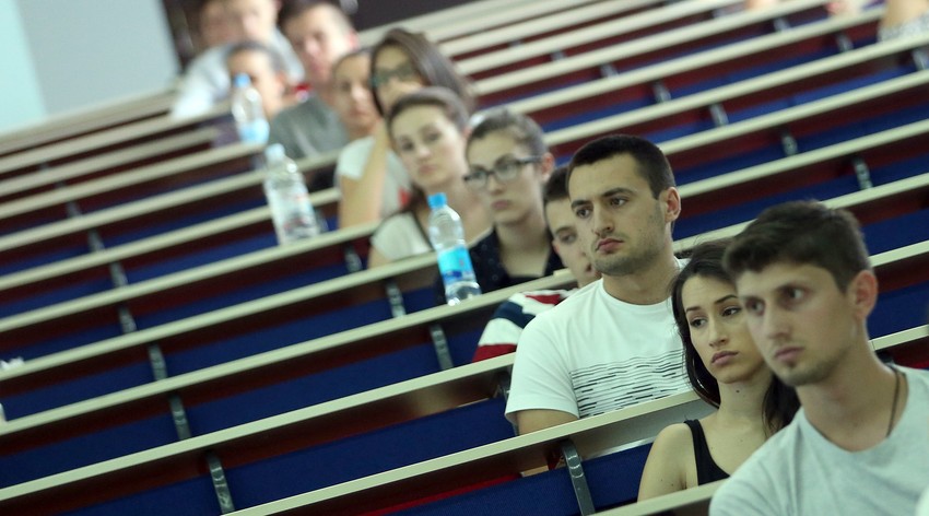 studenti prijemni amfiteatar