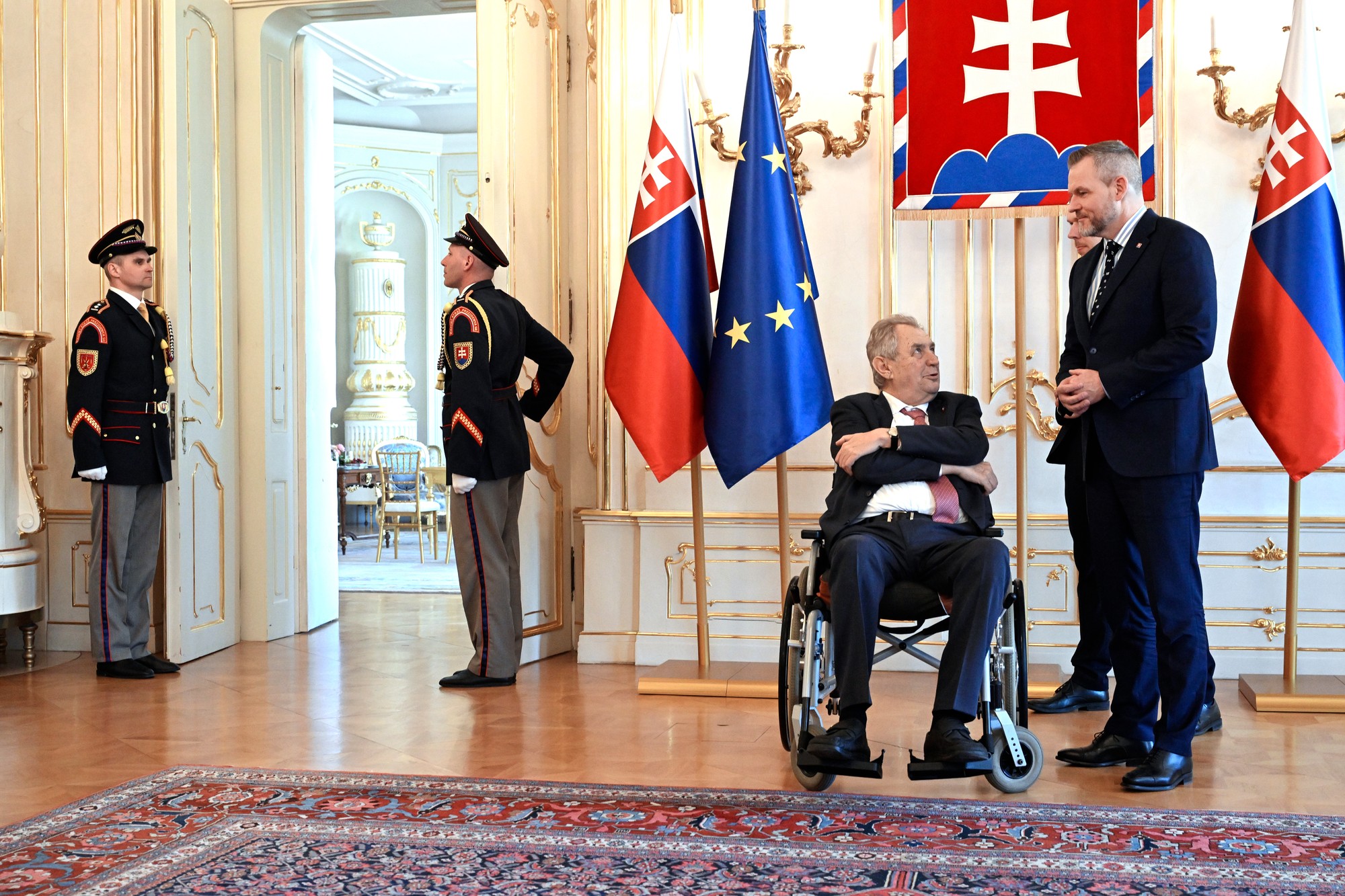 Prezident Pellegrini prijal bývalého prezidenta Českej republiky Miloša Zemana.