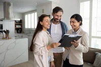 Housing Market Expert Reveals Biggest 3 Mistakes Buyers 
Still Make - B2