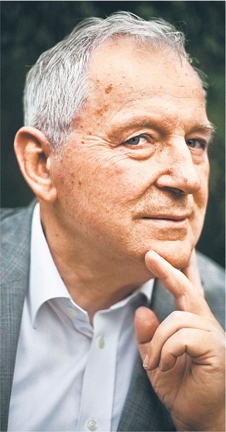 Gomułka: reformy bolą, gdy się zwleka