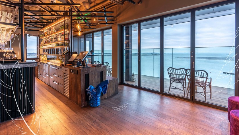 La vue y est spectaculaire.