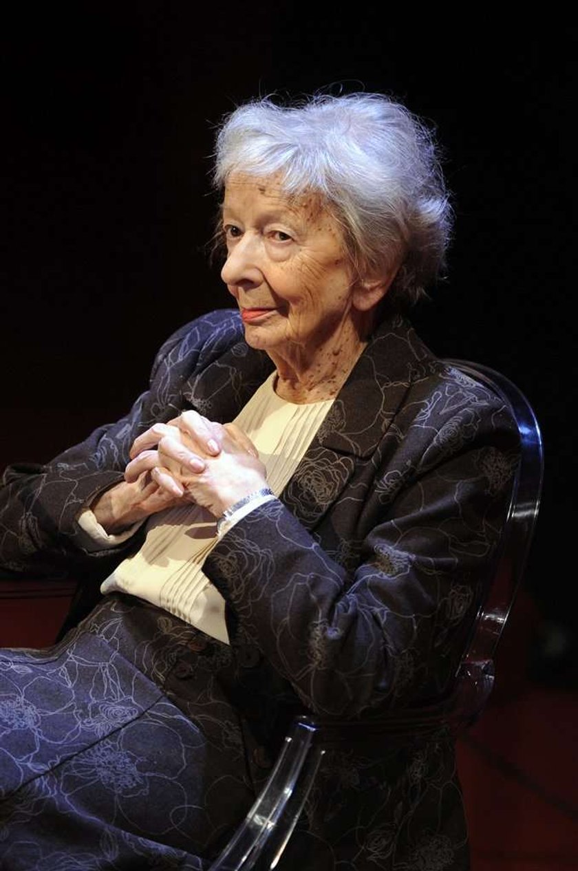 Wisława Szymborska zmarła na...