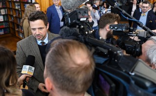 Trzaskowski o edukacyjnym okrągłym stole: Ja się tam nie wybieram