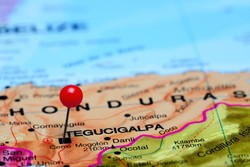 Honduras chce nawiązać stosunki dyplomatyczne z Chinami. Tajwan interweniuje