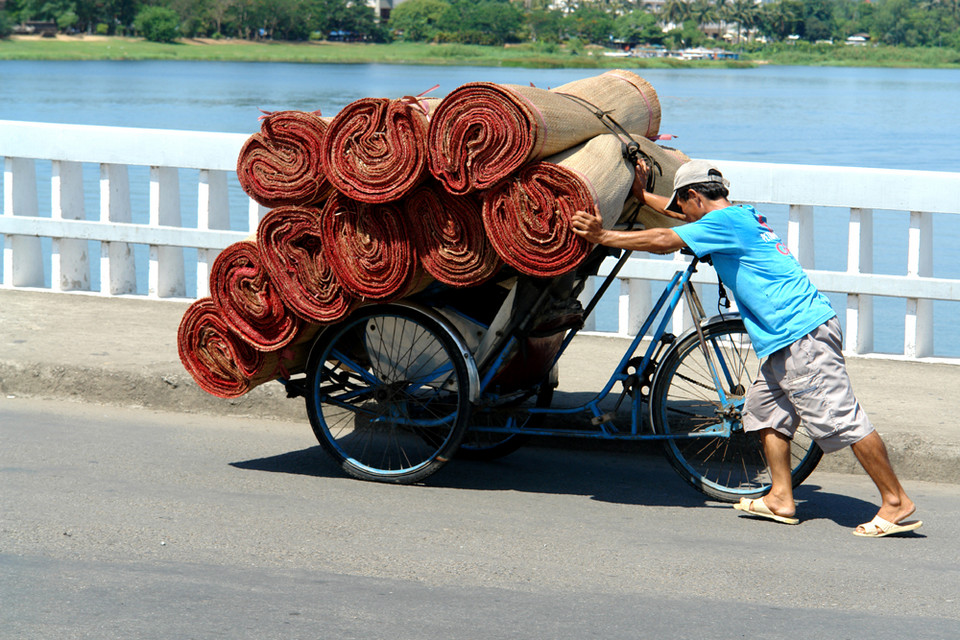 Na ulicach Hanoi