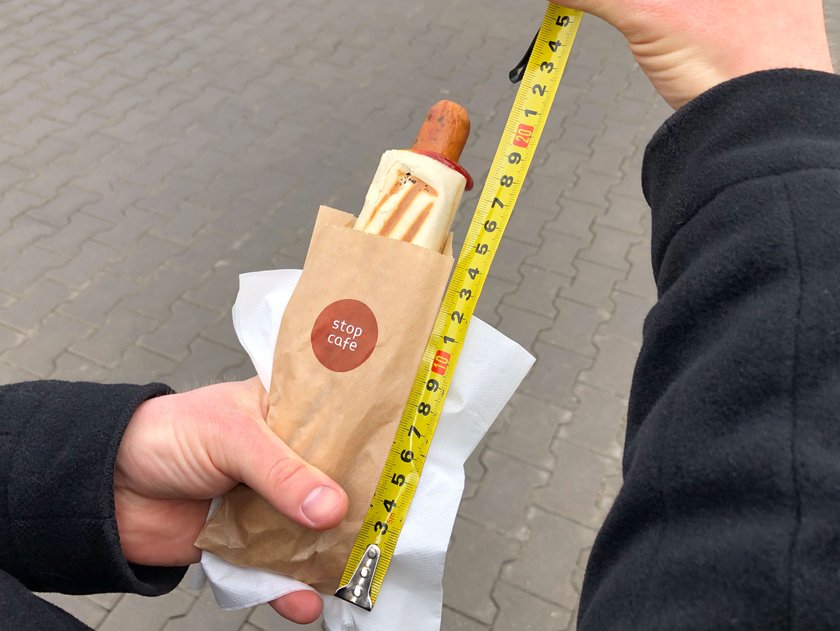 Test hot-dogów ze stacji benzynowych