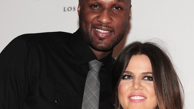 Khloe Kardashian i Lamar Odom są wciąż małżeństwem. Trwa walka o życie sportowca