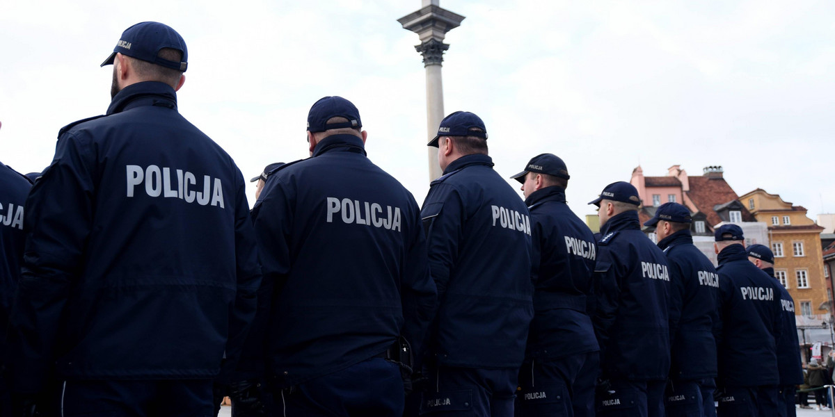 Policjanci po Nowym Roku dostaną podwyżki