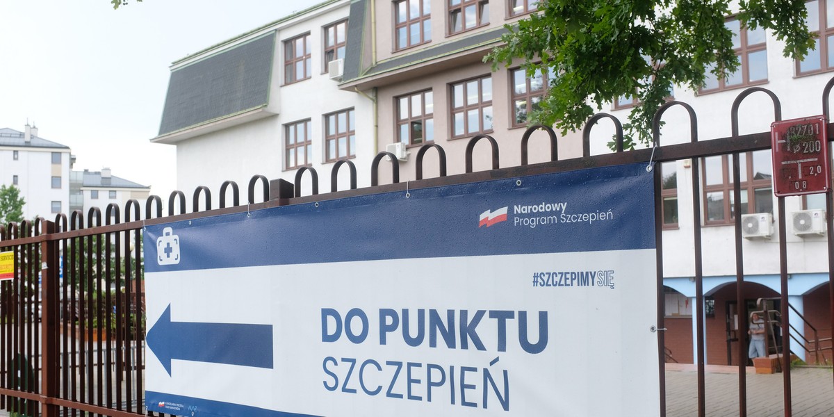 Koronawirus: skuteczność szczepień na COVID-19 w Polsce