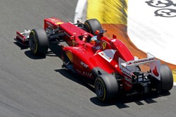 Alonso wygrał Grand Prix Europy na torze w Walencji. Pech Vettela