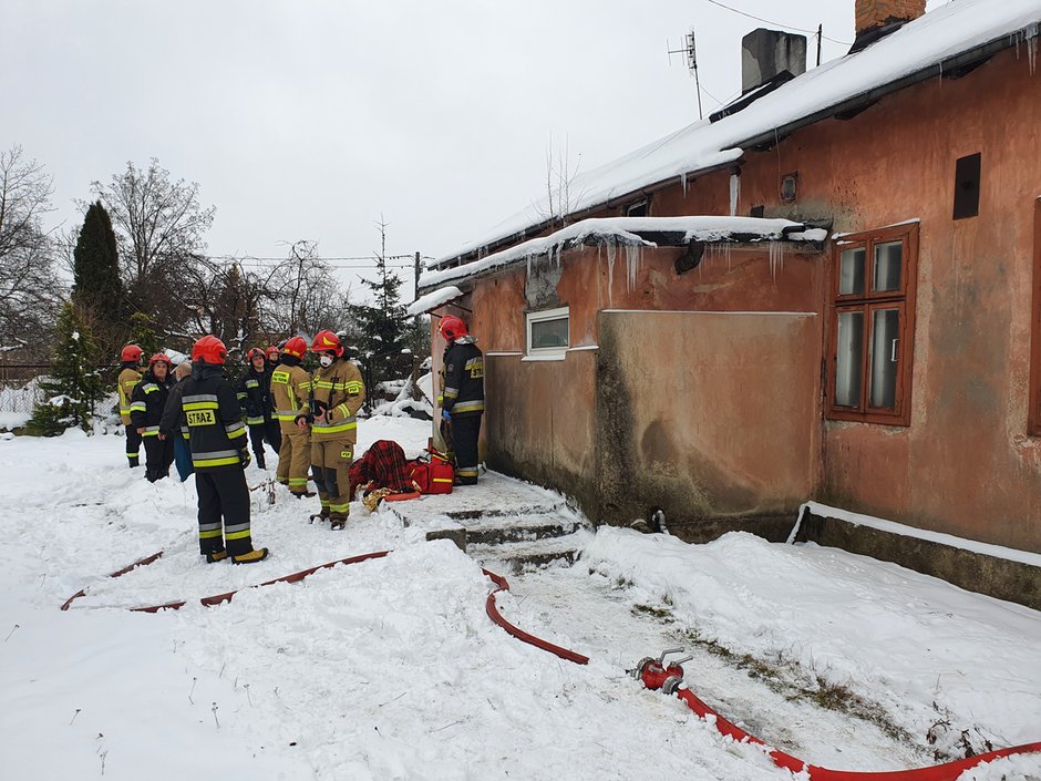 Niegroźny pożar przy ul. Przestrzennej w Łodzi