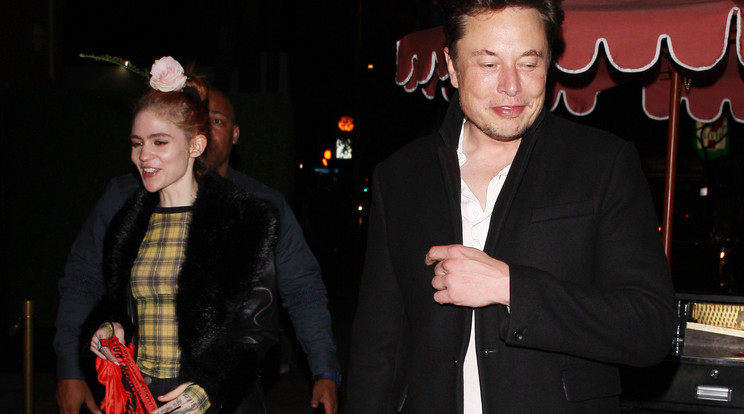 Elon Musk és barátnője, Grimes / Fotó: Northfoto