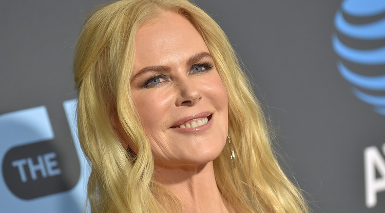 Meg sem lehet őket különböztetni! Így hasonlít Nicole Kidman az édesanyjára