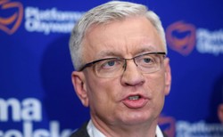 Jaśkowiak o homofobicznych ciężarówkach: Kojarzą mi się z hitlerowskimi szczekaczkami