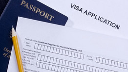 Magyar emberek adatait felhasználva segített románoknak hamis útleveleket készíteni egy zalaegerszegi ügyintéző