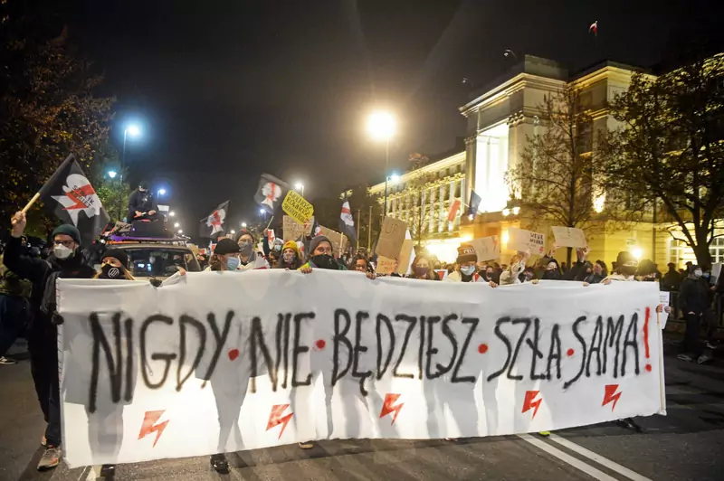 Na Warszawę - dziewiąty dzień Strajku Kobiet Fot. Jan Bielecki/East News