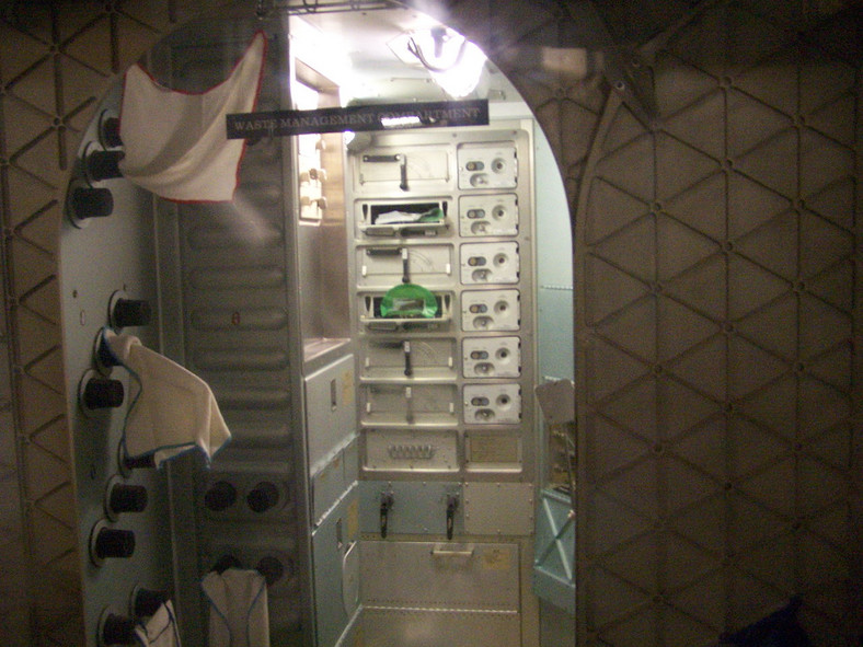 Wnętrze Skylab B