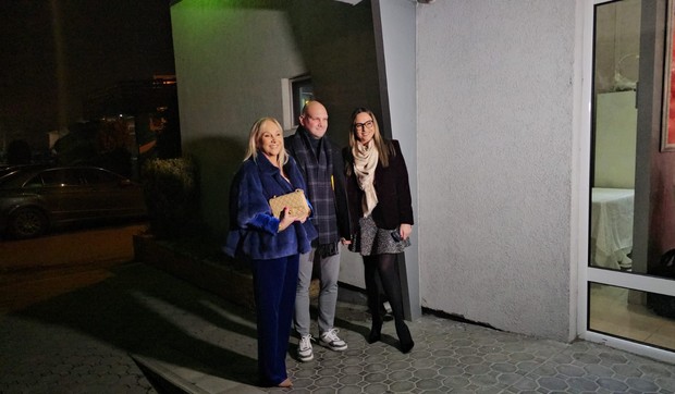 Mihajlo Šaulić sa majkom i ženom