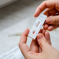 Ezentúl boltban is megveheti a covid gyorsteszteket!
