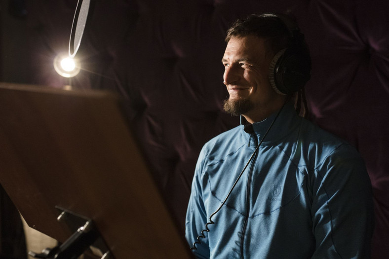 Adam Bielecki nagrywa dubbing do "Misji Yeti"