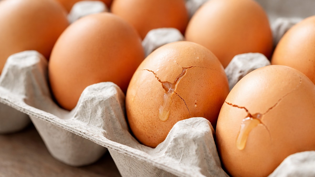Napukla jaja