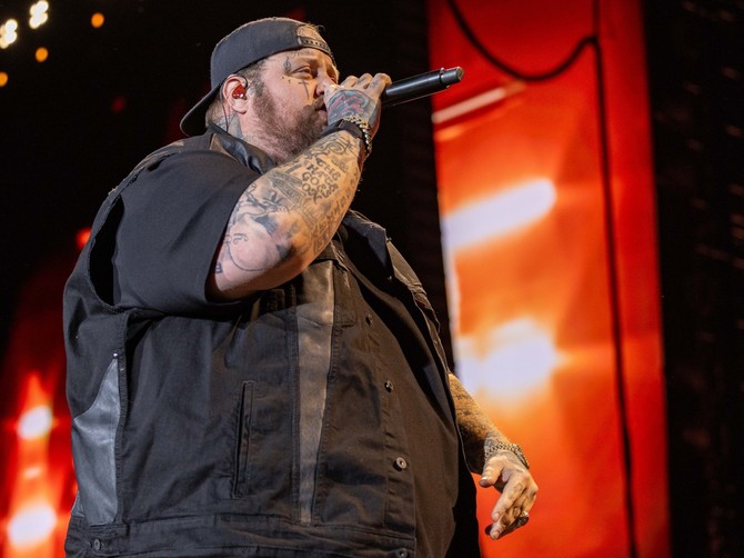 Slavni pevač imao 245 kilograma, pa smršao 90, i ovo je definitivno transformacija godine