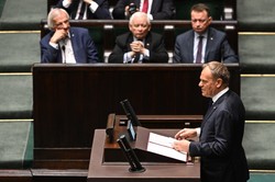 Tusk chce uzbroić Polskę w zakazaną broń. "Będę rekomendował wycofanie się z konwencji..."