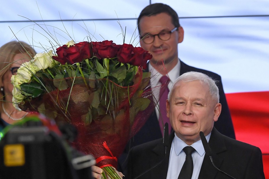  Prezes PiS Jarosław Kaczyński i premier Mateusz Morawiecki po ogłoszeniu wyników exit poll