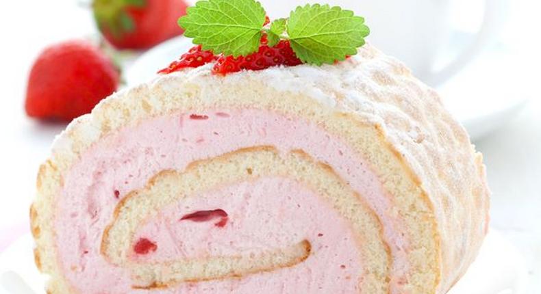 Strawberry cream roll