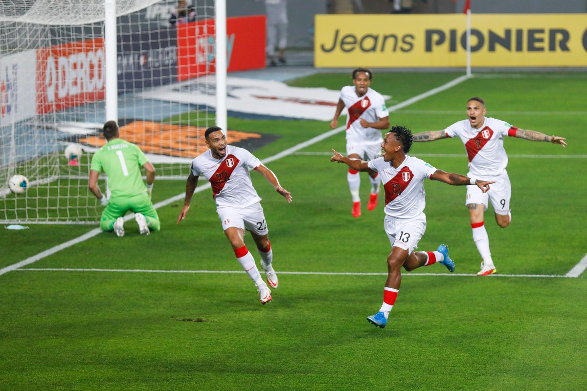 Radość piłkarzy reprezentacji Peru