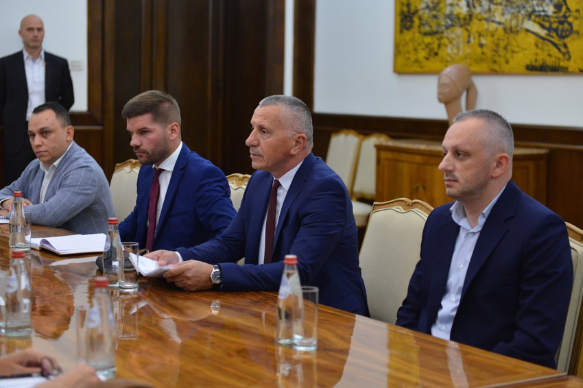 .Prvi su na razgovore stigli predstavnici Koalicije Albanaca doline