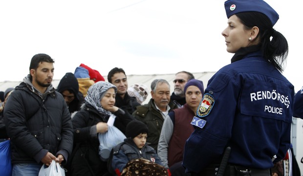 madjarska policija 03_TANJUG
