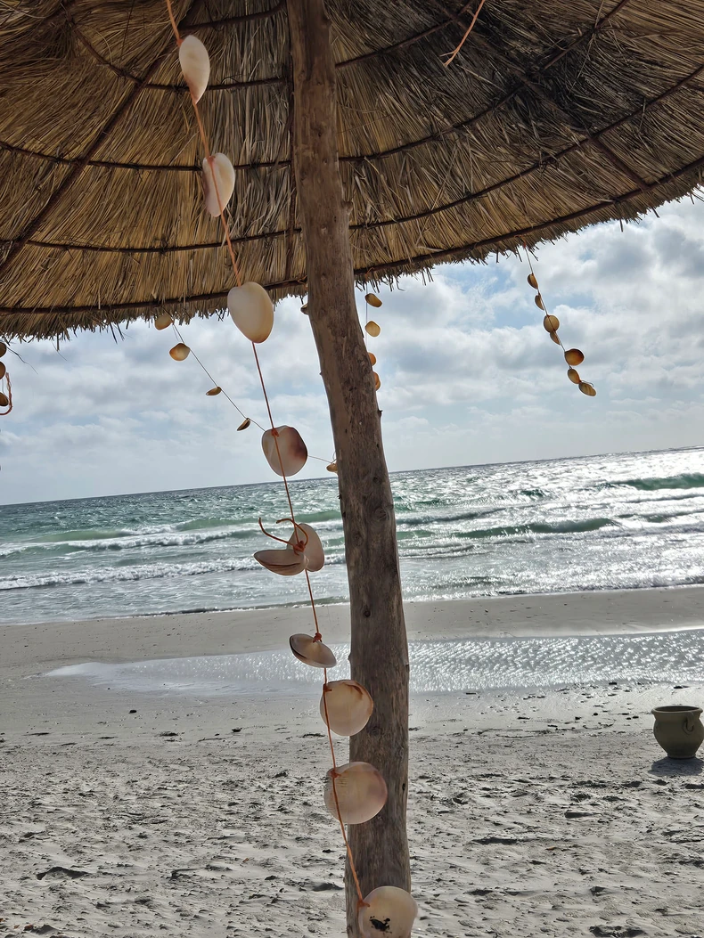 Miris mora i zvuk školjki uz prvu kafu